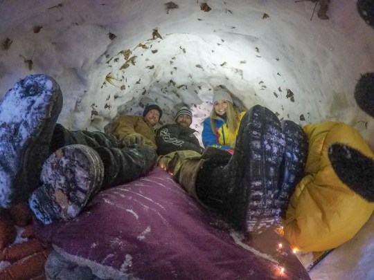 How to Build a Quinzee (and Stay Warm Outside no Matter the Temperature)