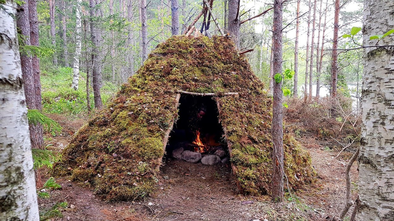 Building a Tipi / Wickiup Long Term Bushcraft Shelter | Sweden 2019